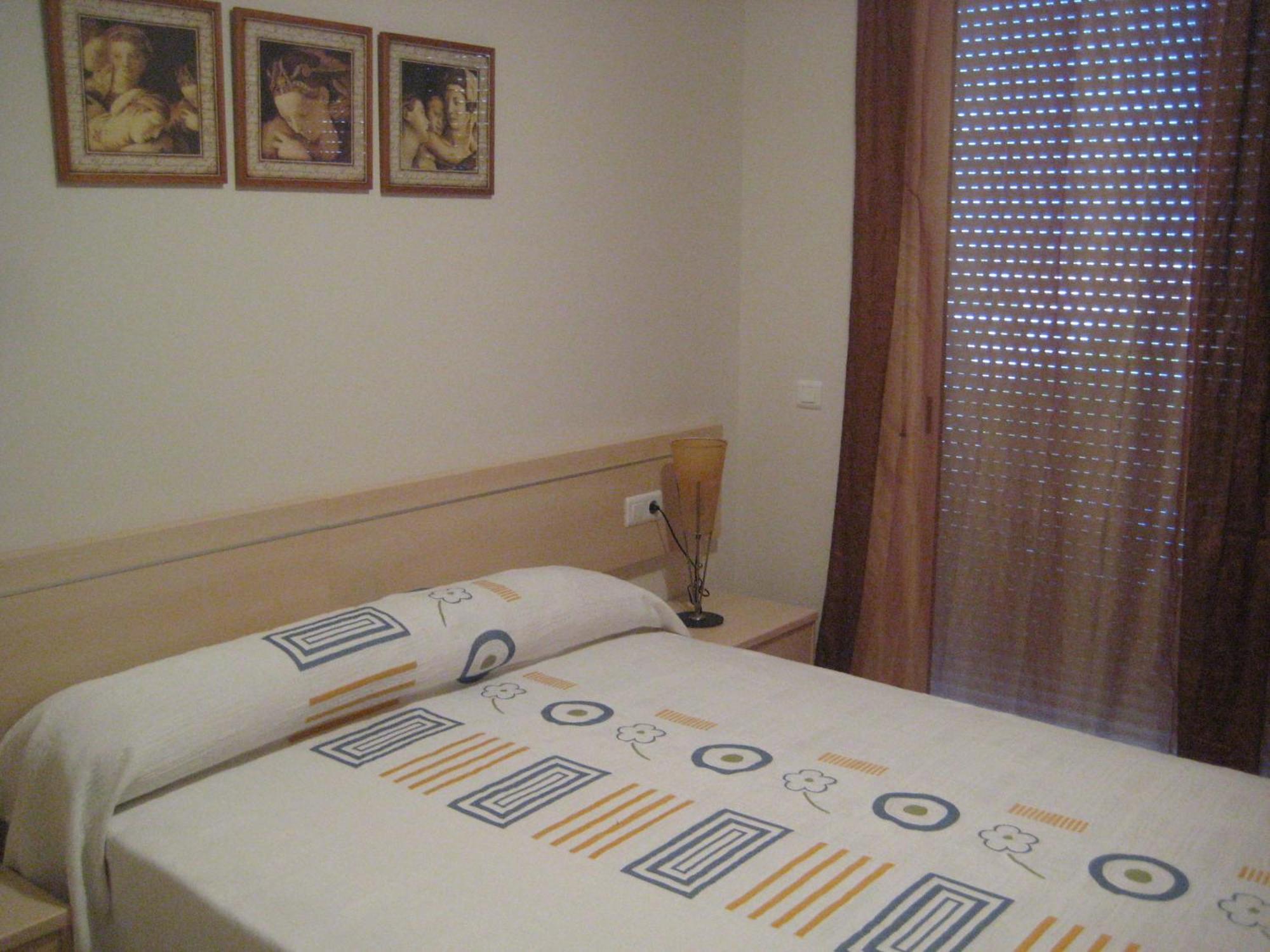 Apartamento Illa Mar Sant Carles De La Rapita Luaran gambar